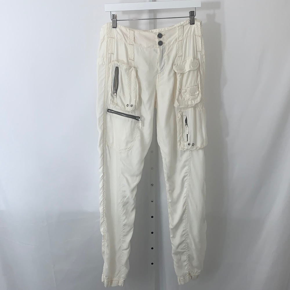 Johnny Was Pete & Greta Cargo Pants. - Picture 2 of 11